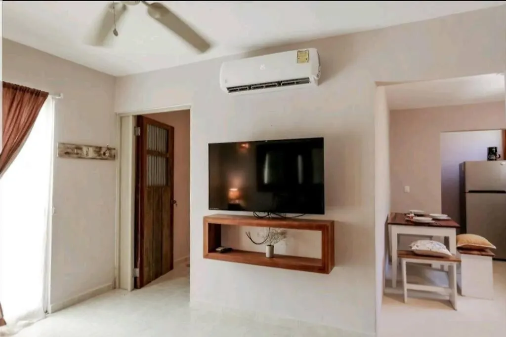 Hiphipstay - The Pablo Escobar Villa Tulum