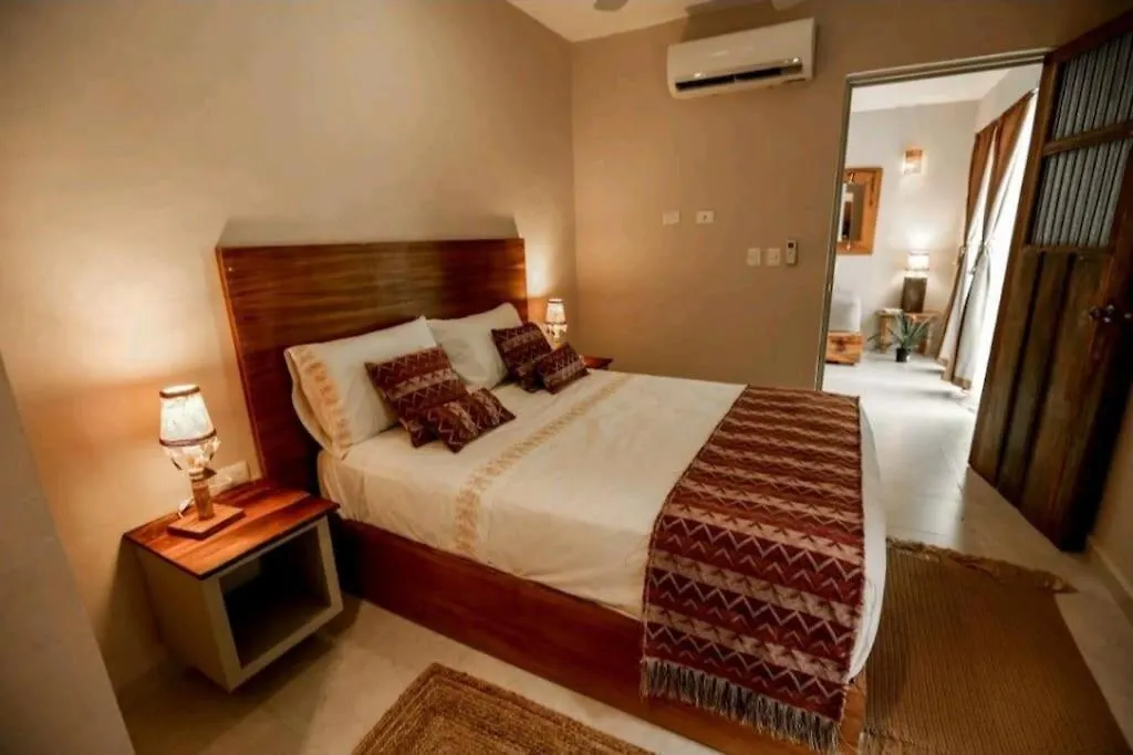 Hiphipstay - The Pablo Escobar Villa Tulum